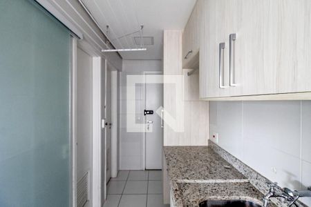Apartamento para alugar com 105m², 3 quartos e 2 vagas Apartamento para alugar com 105m², 3 quartos e 2 vagasÁrea de Serviço