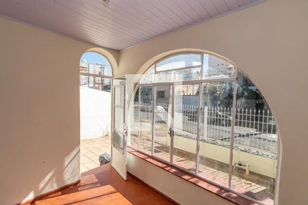 Varanda Sala  de casa para alugar com 3 quartos, 128m² em Bosque, Campinas