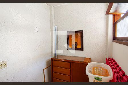 Casa à venda com 563m², 4 quartos e 5 vagasquarto de serviço - suíte