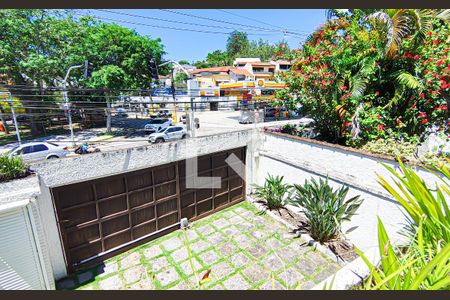 Casa à venda com 563m², 4 quartos e 5 vagasÁrea externa 