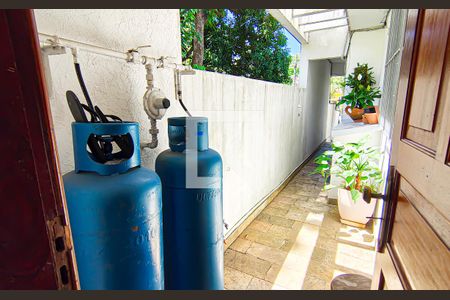 Casa à venda com 563m², 4 quartos e 5 vagascorredor lateral