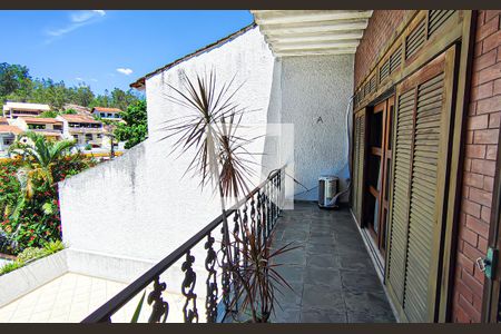 Casa à venda com 563m², 4 quartos e 5 vagasVaranda da Suíte 3