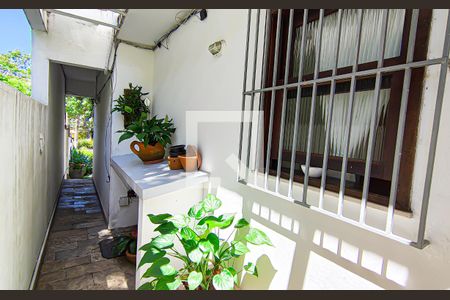 Casa à venda com 563m², 4 quartos e 5 vagascorredor lateral