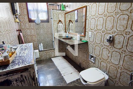 Casa à venda com 563m², 4 quartos e 5 vagasBanheiro da Suíte 3