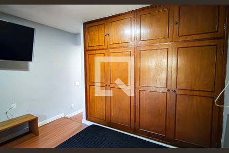 Casa à venda com 563m², 4 quartos e 5 vagasSuíte 1