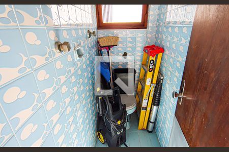 Casa à venda com 563m², 4 quartos e 5 vagasbanheiro externo