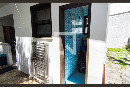 Casa à venda com 563m², 4 quartos e 5 vagasÁrea externa 