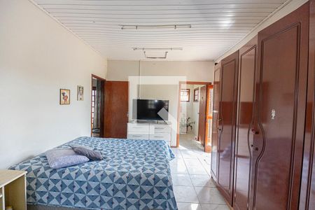 Casa à venda com 260m², 3 quartos e 3 vagasQuarto Suíte