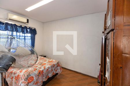Casa à venda com 260m², 3 quartos e 3 vagasQuarto 2