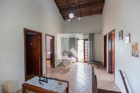 Casa à venda com 260m², 3 quartos e 3 vagasSala