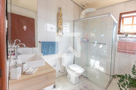 Casa à venda com 260m², 3 quartos e 3 vagasBanheiro da Suíte