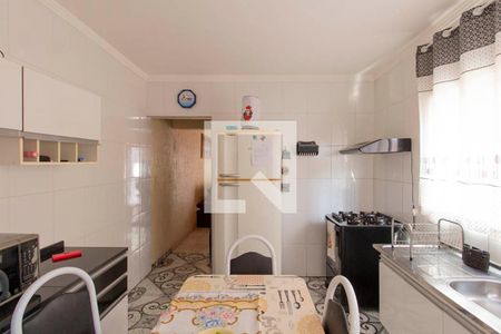 Casa à venda com 280m², 5 quartos e 2 vagasCozinha