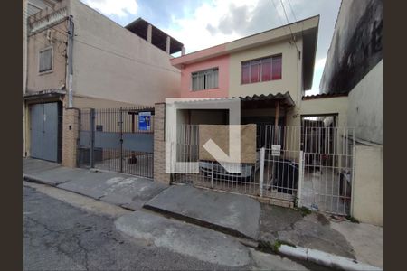 Casa à venda com 280m², 5 quartos e 2 vagasFachada