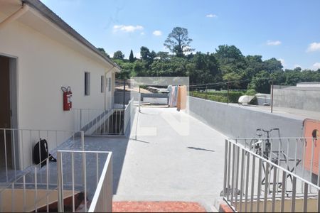 Casa para alugar com 74m², 2 quartos e sem vagaQuintal