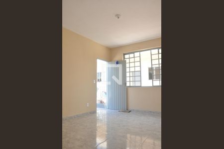 Sala de casa para alugar com 2 quartos, 74m² em Vila Jaguara, São Paulo