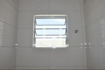 Casa para alugar com 74m², 2 quartos e sem vagaBanheiro