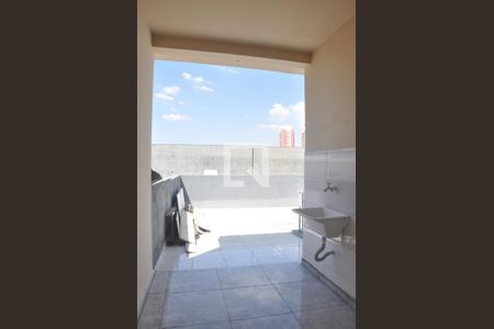 Casa para alugar com 74m², 2 quartos e sem vagaÁrea de Serviço