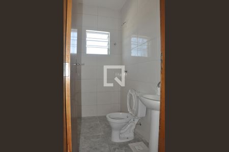 Casa para alugar com 74m², 2 quartos e sem vagaBanheiro