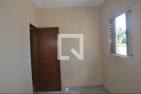 Casa para alugar com 74m², 2 quartos e sem vagaQuarto 1