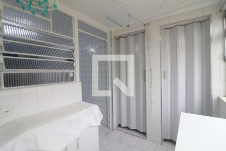 Apartamento à venda com 130m², 3 quartos e 1 vagaÁrea de serviço