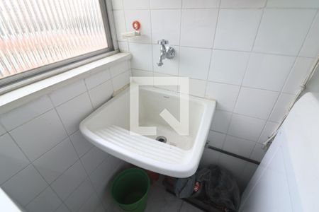 Apartamento à venda com 130m², 3 quartos e 1 vagaÁrea de serviço