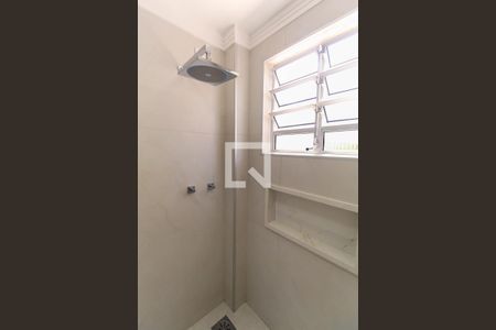 Apartamento à venda com 175m², 3 quartos e 1 vaga Apartamento à venda com 175m², 3 quartos e 1 vagaBanheiro da Suíte 2