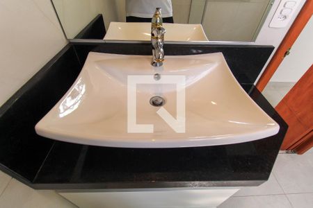 Apartamento à venda com 175m², 3 quartos e 1 vaga Apartamento à venda com 175m², 3 quartos e 1 vagaBanheiro da Suíte 2