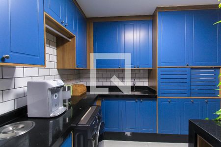 Apartamento à venda com 175m², 3 quartos e 1 vaga Apartamento à venda com 175m², 3 quartos e 1 vagaÁrea de Serviço