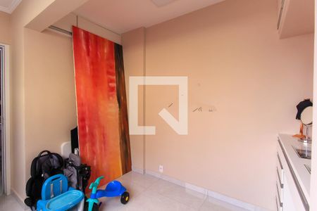 Apartamento à venda com 175m², 3 quartos e 1 vaga Apartamento à venda com 175m², 3 quartos e 1 vagaLavanderia