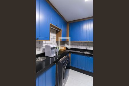 Apartamento à venda com 175m², 3 quartos e 1 vaga Apartamento à venda com 175m², 3 quartos e 1 vagaÁrea de Serviço