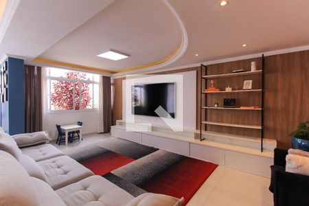 Apartamento à venda com 175m², 3 quartos e 1 vaga Apartamento à venda com 175m², 3 quartos e 1 vagaSala