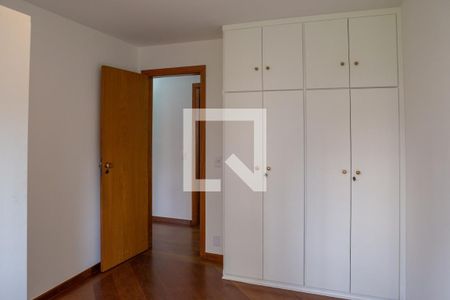 Apartamento à venda com 98m², 3 quartos e 1 vagaQuarto 2
