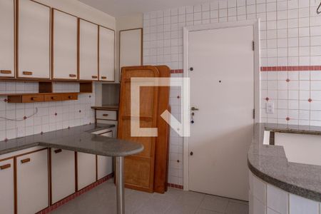 Apartamento à venda com 98m², 3 quartos e 1 vagaCozinha