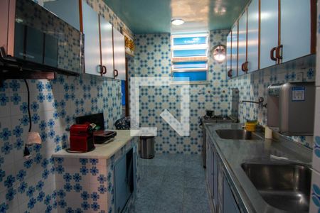 Apartamento à venda com 170m², 3 quartos e 1 vagaCozinha