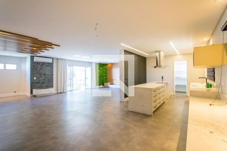 Casa à venda com 470m², 3 quartos e 3 vagasCozinha