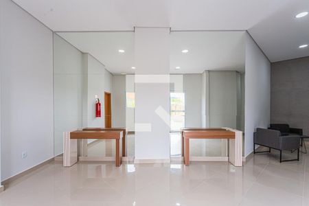 Apartamento para alugar com 59m², 2 quartos e 1 vagaÁrea comum - Hall Social