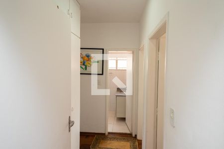 Apartamento à venda com 110m², 3 quartos e 1 vagaCorredor - Quartos 