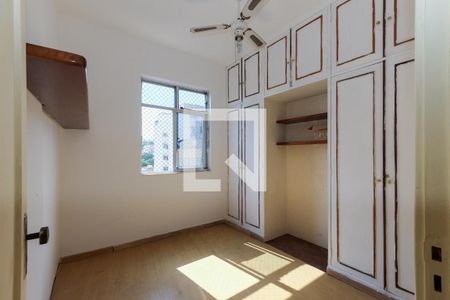 Quarto 1 de apartamento à venda com 2 quartos, 70m² em Tijuca, Rio de Janeiro
