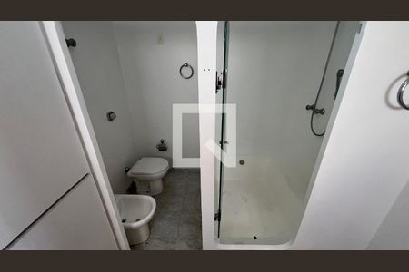 Apartamento à venda com 170m², 3 quartos e 2 vagasBanheiro da Suíte