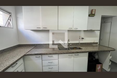 Apartamento à venda com 170m², 3 quartos e 2 vagasCozinha