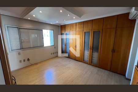 Apartamento à venda com 170m², 3 quartos e 2 vagasSuite