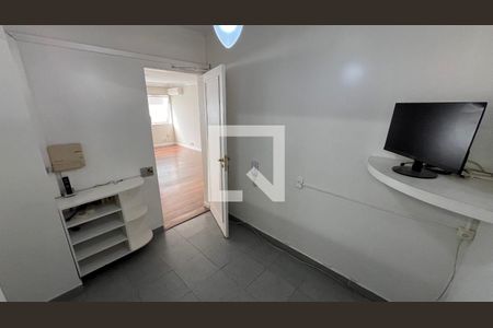 Apartamento à venda com 170m², 3 quartos e 2 vagasCopa