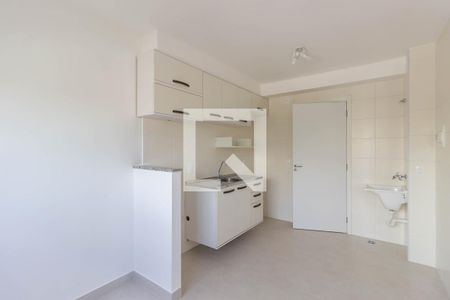 Sala e Cozinha de apartamento à venda com 2 quartos, 32m² em Jardim Celeste, São Paulo