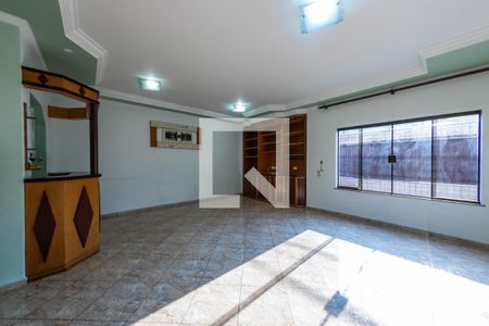 Sala de casa à venda com 5 quartos, 270m² em Vila Nova, São Paulo