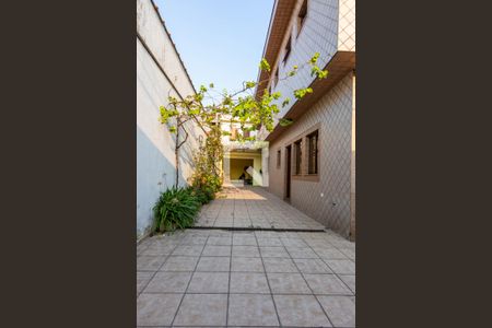 Casa à venda com 270m², 5 quartos e 5 vagas Casa à venda com 270m², 5 quartos e 5 vagasÁrea comum