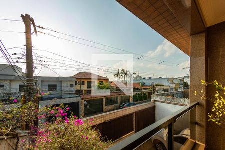 Casa à venda com 270m², 5 quartos e 5 vagas Casa à venda com 270m², 5 quartos e 5 vagasVista Varanda