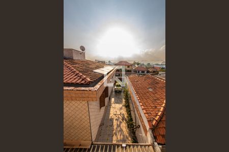 Casa à venda com 270m², 5 quartos e 5 vagas Casa à venda com 270m², 5 quartos e 5 vagasVista