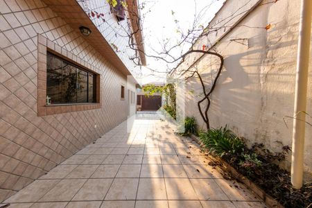 Casa à venda com 270m², 5 quartos e 5 vagas Casa à venda com 270m², 5 quartos e 5 vagasÁrea comum