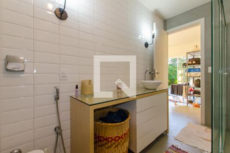 Banheiro de casa para alugar com 1 quarto, 120m² em João Paulo, Florianópolis