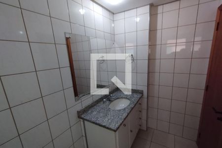 Apartamento para alugar com 163m², 3 quartos e 2 vagasBanheiro